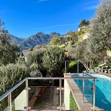 Detente Cote D'azur, Piscine Et Privatifs * Menton